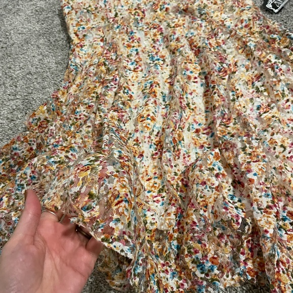 Angie NWT High Neck Floral Dress 💐 - Picture 2 of 8